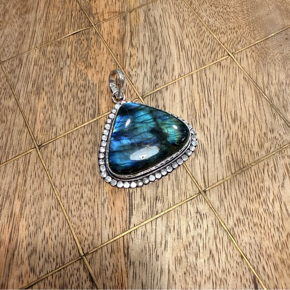 925 Plated Natural‎ Stone Labradorite Pendant